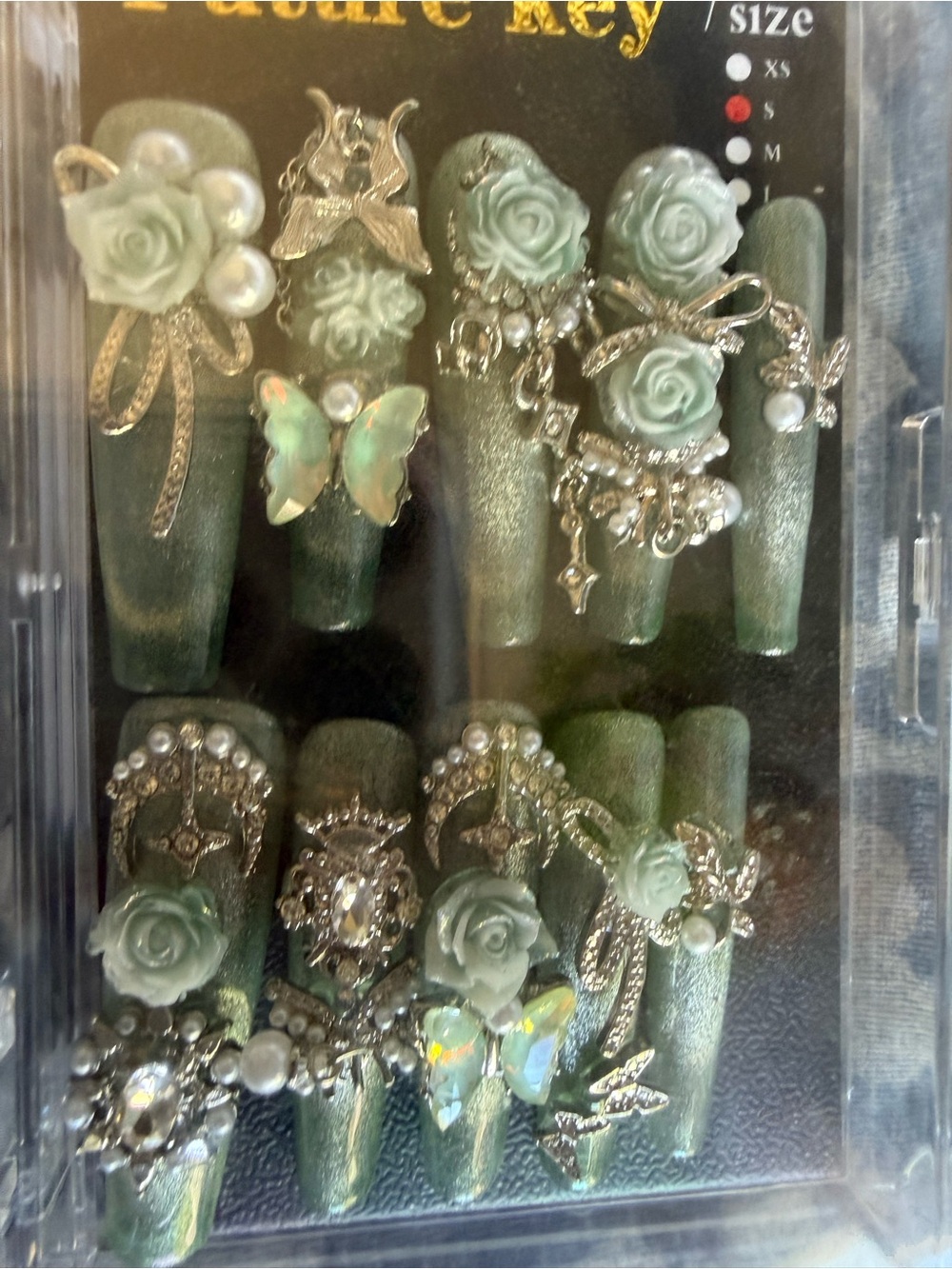 Glossy acrylic Mint Green Rose & Pearl Nail Charms - Women Jewelry